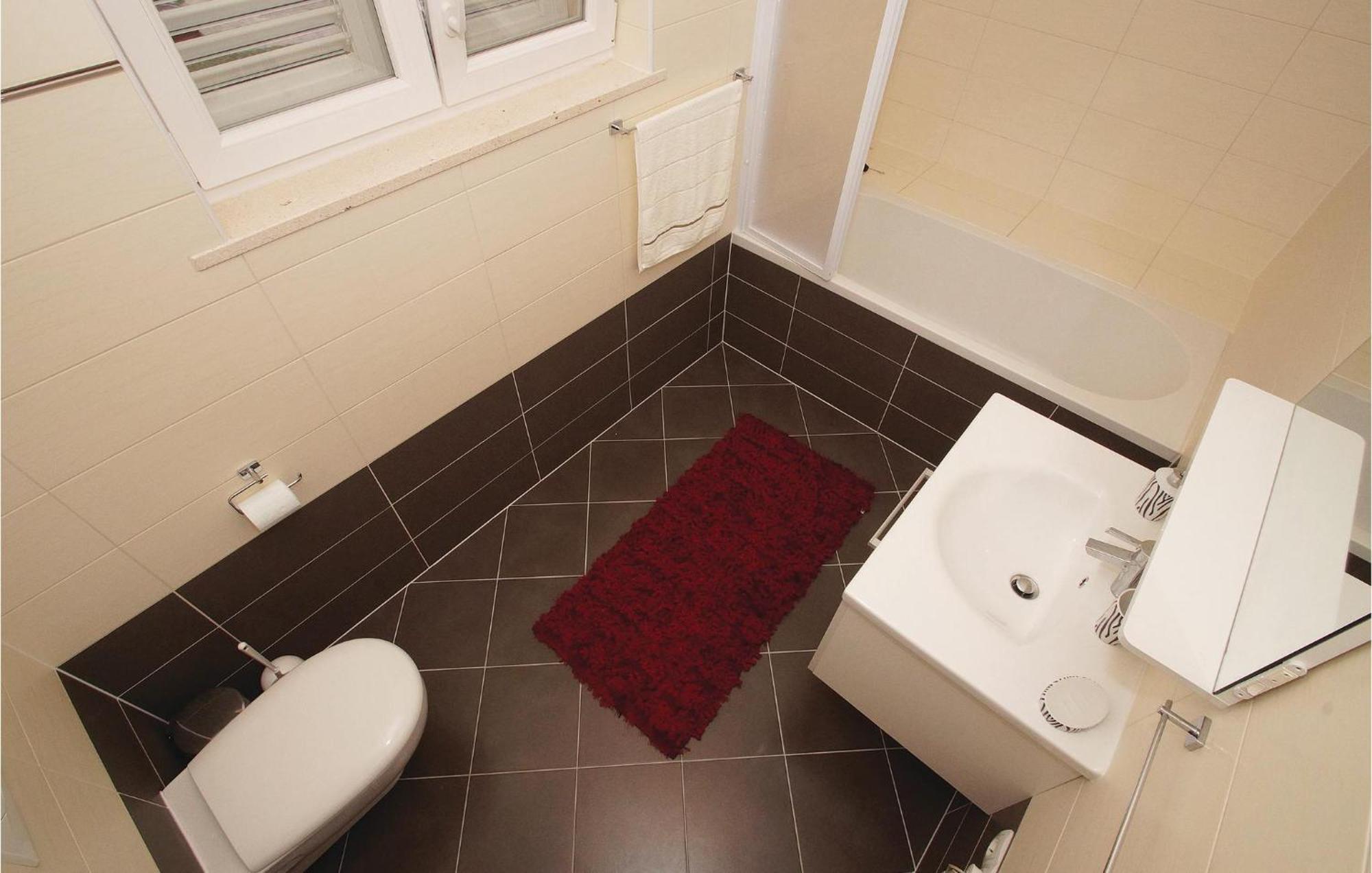 Awesome Apartment In Racisce With Wifi Esterno foto