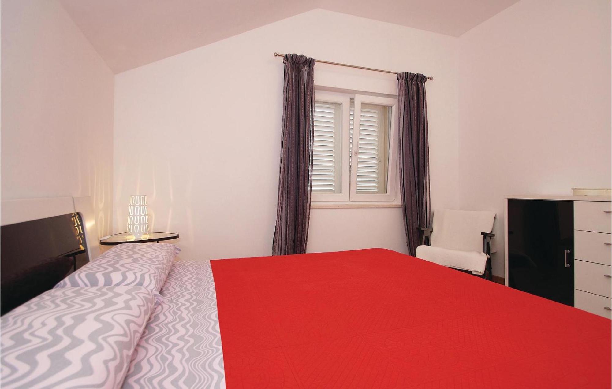 Awesome Apartment In Racisce With Wifi Esterno foto