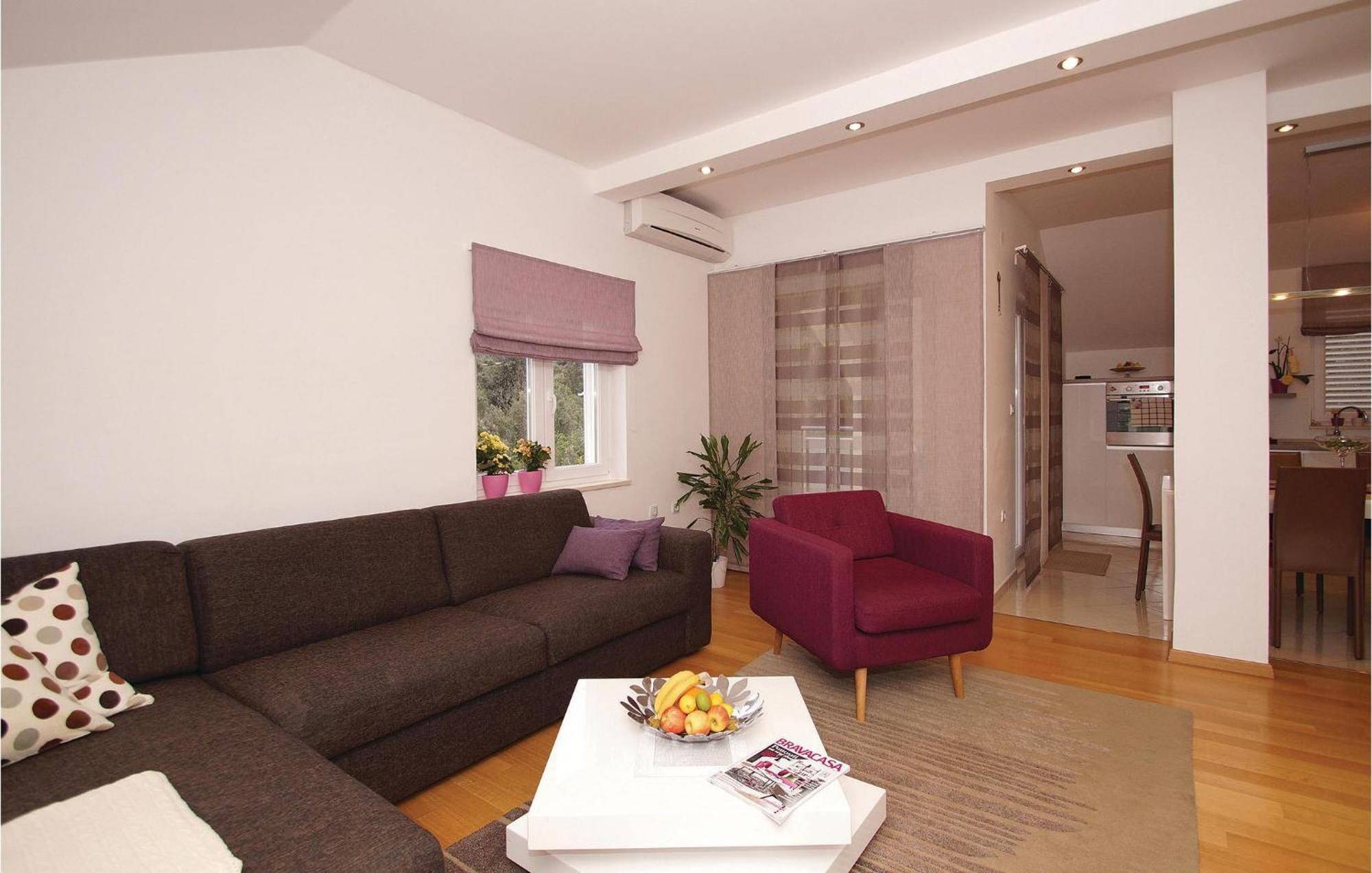 Awesome Apartment In Racisce With Wifi Esterno foto