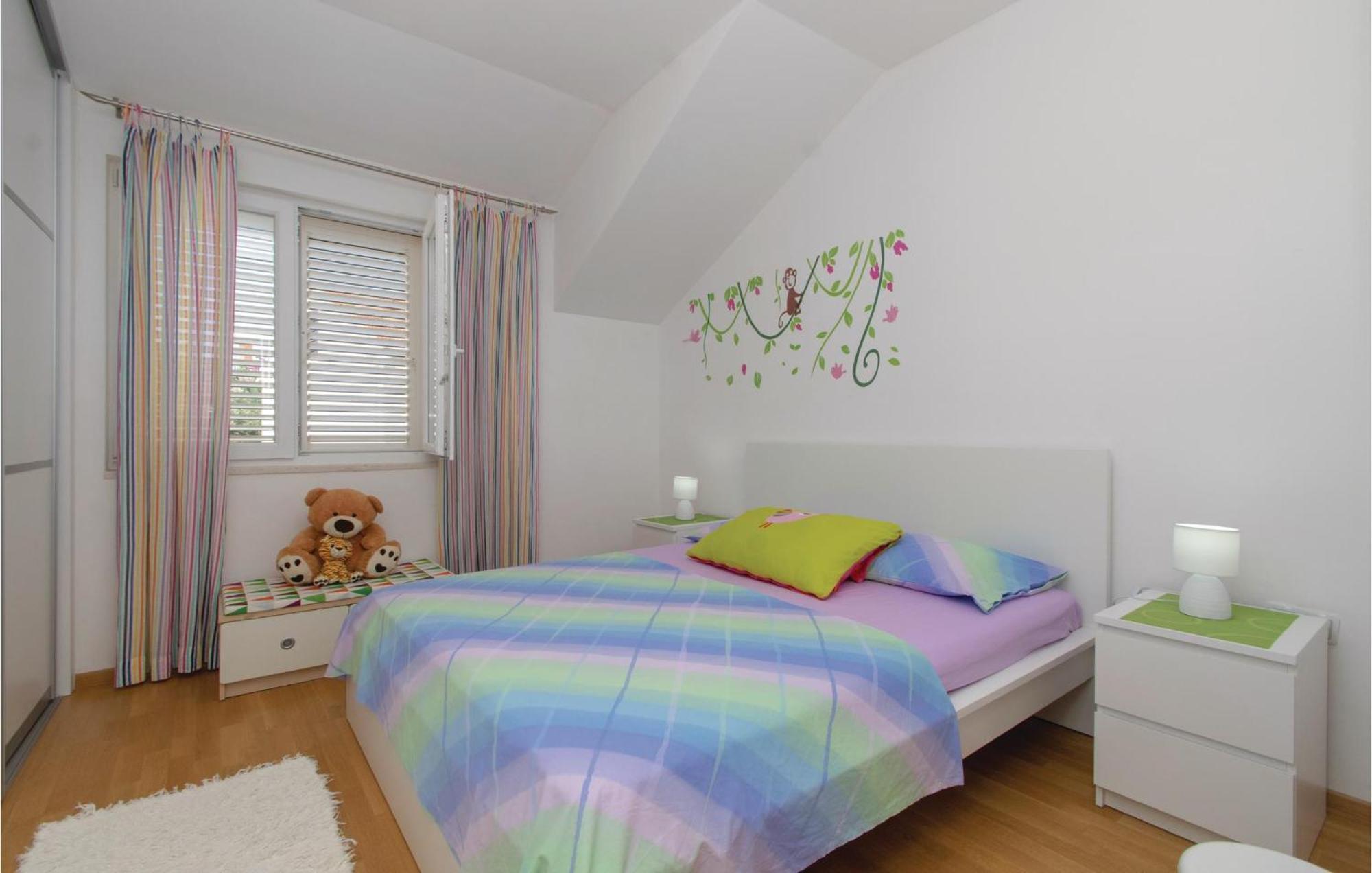 Awesome Apartment In Racisce With Wifi Esterno foto