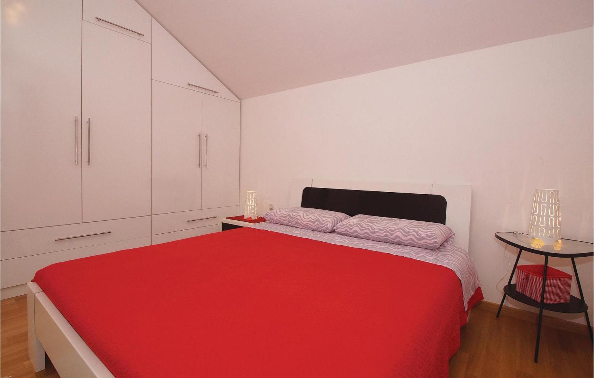 Awesome Apartment In Racisce With Wifi Esterno foto